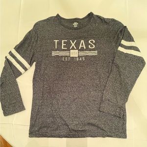 Very comfortable long sleeve tee